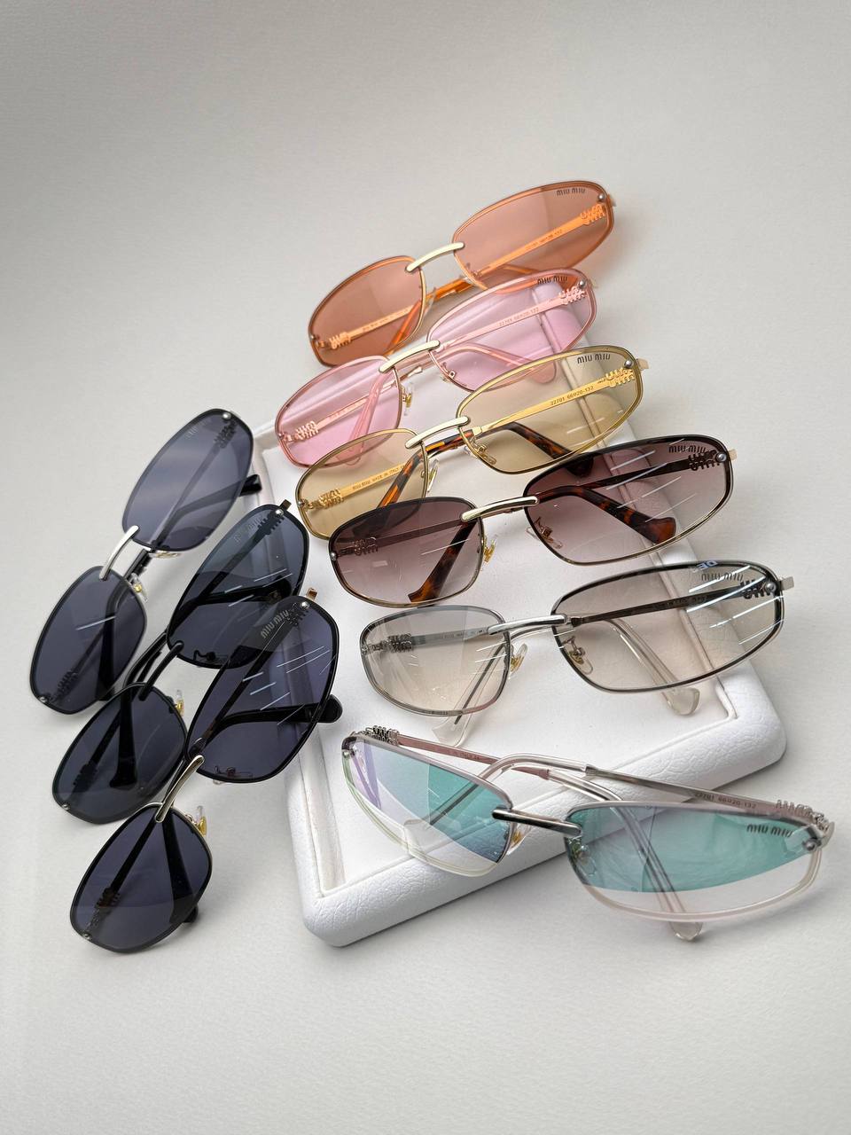 عینک آفتابی میو میو بیس دار